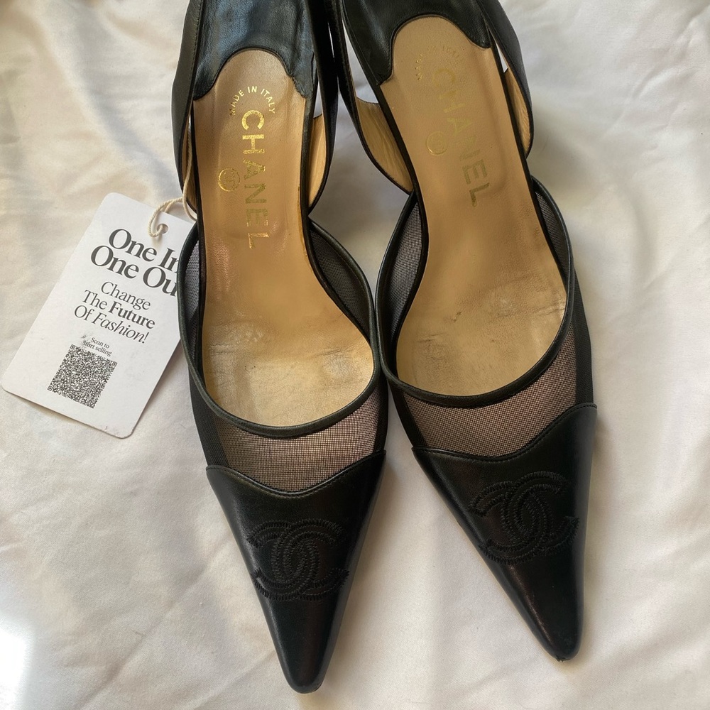 RARE Chanel mesh logo slingback heels